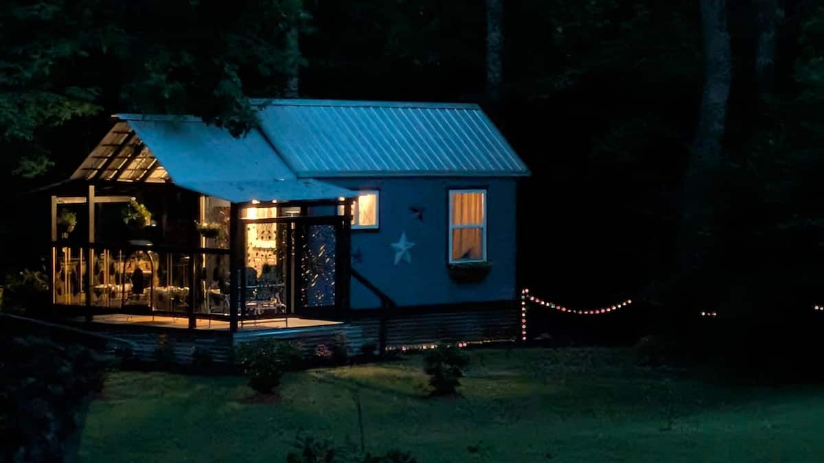 The Trevor tiny cabin rental in Murphy, NC — photo 4